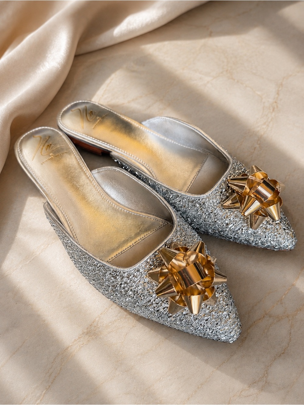 Antonio Melani x The Nat Note Estrella Textured
Ornamented Bow Dress Mules 8.5